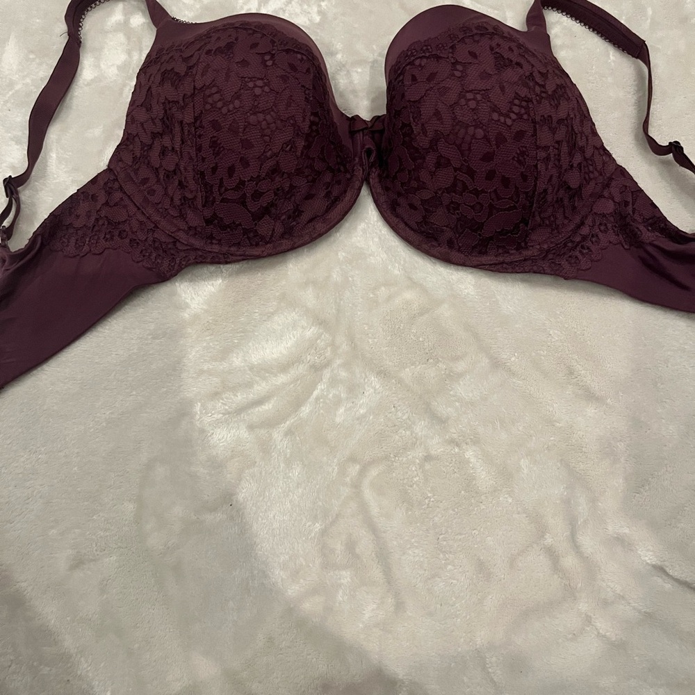 Victoria's Secret Lace Underwire Bra - Deep Burgundy